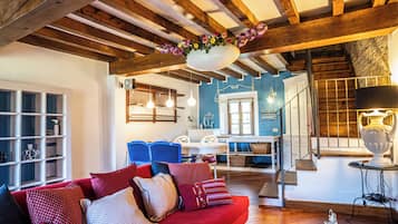 Apartment, 1 Bedroom | Living area | 32-inch flat-screen TV with cable channels, TV