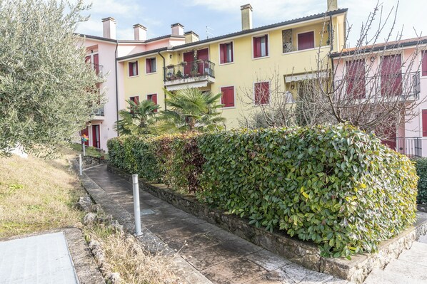 Front of property - Il Colle Del Sole (Creazzo)