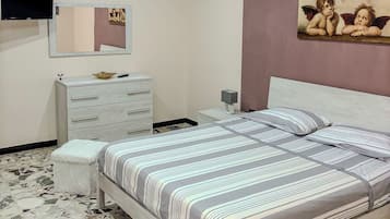 Chalet, 2 camere da letto, terrazzo | 2 camere, una scrivania, ferro/asse da stiro, Wi-Fi gratuito