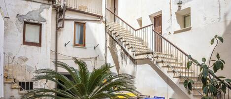 Appartement, 1 chambre, côté cour intérieure | Vue sur la cour