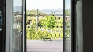Huis, 1 slaapkamer, balkon | Terras