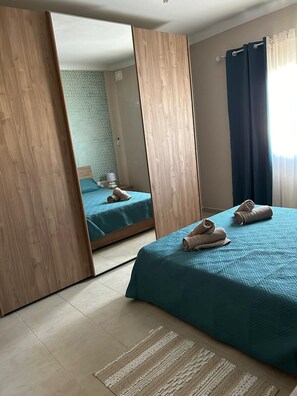 3 Schlafzimmer, Bügeleisen/Bügelbrett, Reisekinderbett, WLAN