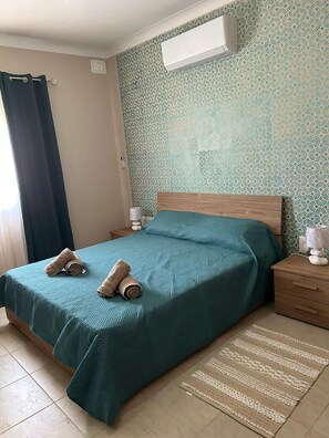 3 Schlafzimmer, Bügeleisen/Bügelbrett, Reisekinderbett, WLAN