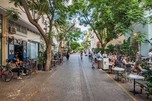 Lägenhet | Utsikt mot gatan