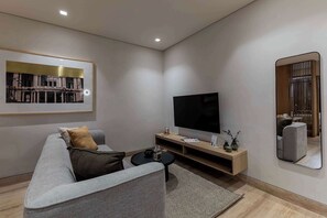 TV, offices - Capitalia | Casa Calderon Your Second House (Ciudad de México)