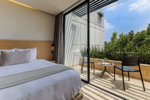 1 bedroom, in-room safe, iron/ironing board, travel crib