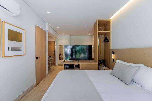 1 bedroom, in-room safe, iron/ironing board, travel cot - Capitalia | Casa Calderon – A/C & Balcony Bliss (Ciudad de México)