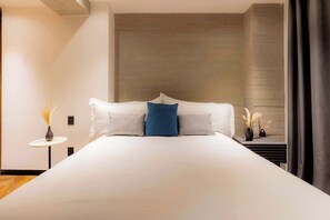 صورة غير مصنفة، 4 من 52، زرّ