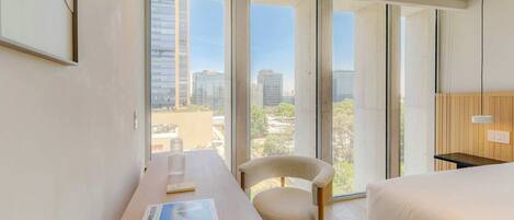 1 bedroom, in-room safe, desk, iron/ironing board