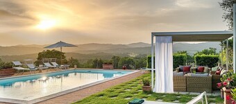 Villa Saffo: A charming three-story villa surrounded by meadows and by green hills, with Free WI-FI.