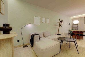 Televisio, työhuone