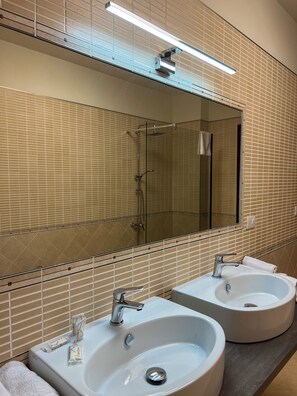 Bathroom - beb dragonara (Torremaggiore)