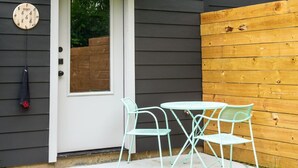 Unclassified image, 2 of 34, button - HowdyHouse: Designer Townhouse in Historic FOODIE  Bryan Minutes to Kyle Field (Bryan)