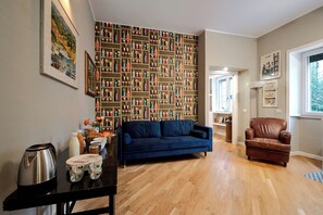 2 bedrooms, iron/ironing board, free WiFi - Casa Bar Basso in Milan (Milan)