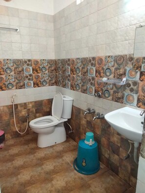 Savon, shampoing, papier toilette