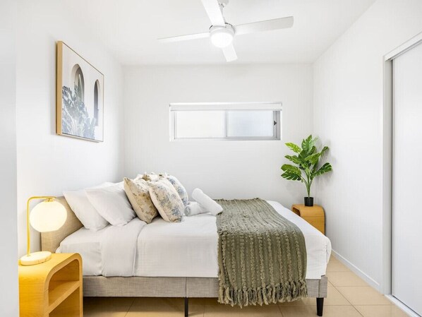 3 bedrooms, iron/ironing board, travel cot, WiFi