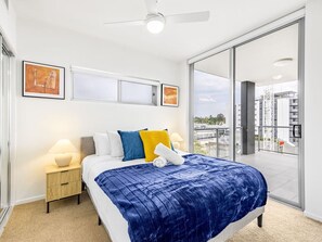 3 室のベッドルーム、アイロン / アイロン台、旅行用ベビーベッド、WiFi