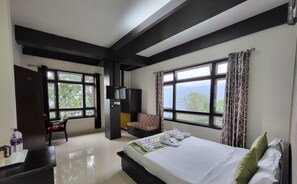 Deluxe Double Room, 1 Double Bed, Mountain View | Laptop workspace, free WiFi, bed sheets - The Star Continental & Spa (Gangtok)