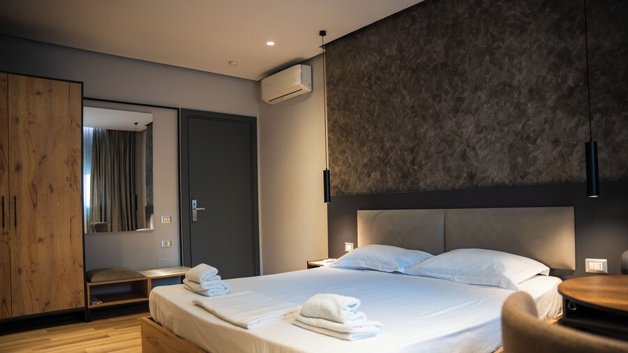 Center Boutique Hotel