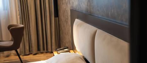 تجهيزات عازلة للصوت وواي فاي مجانًا وملاءات أسرّة