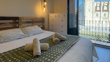 2 slaapkamers, een bureau, wifi, beddengoed