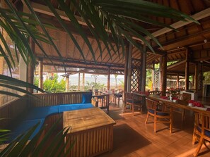 Restaurant - New Starlight Hotel & Resort (Buleleng)