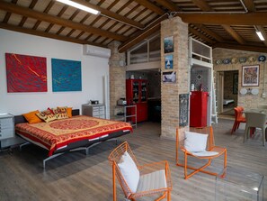 1 chambre, lit parapluie, Wi-Fi gratuit