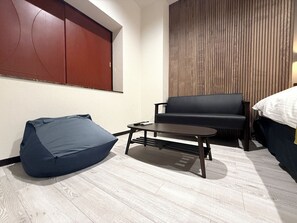 Couette en duvet d'oie, chambres insonorisées, fer et planche à repasser