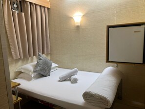 Deluxe Double Room | Free WiFi - HONG KONG SUN GUEST HOUSE (Kowloon)