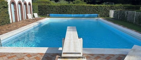 Piscina all'aperto