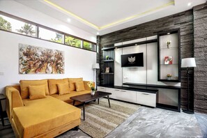 Deluxe Villa, 3 Bedrooms, Pool View | Living area - Nirvana Villa  (Seminyak)