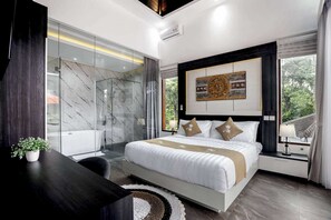 Deluxe Villa, 3 Bedrooms, Pool View | Desk, free WiFi - Nirvana Villa  (Seminyak)