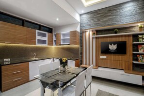 Villa Deluxe, 2 camere da letto, vista piscina | Area soggiorno