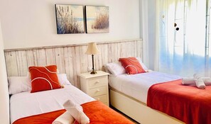 2 間睡房、熨斗/熨衫板、可攜式嬰兒床、免費 Wi-Fi