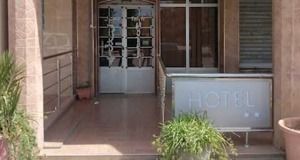 Hotel Azaghar