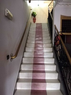 Hallway - Hotel Azaghar (M'rirt)