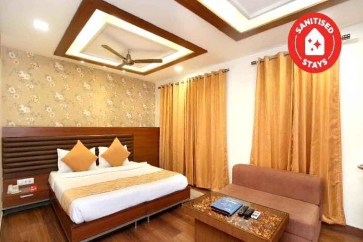 Deluxe Double Room, City View