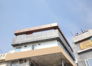 Front of property - Goroomgo 24x7 Inn Jalandhar (Jalandhar)