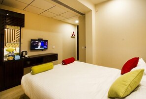 Basic Double or Twin Room, City View