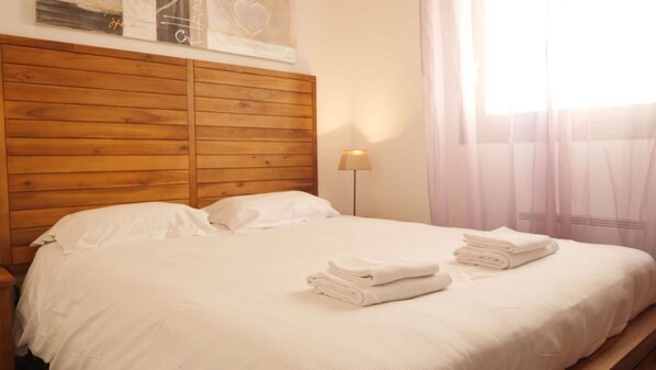 1 chambre, Wi-Fi, draps fournis