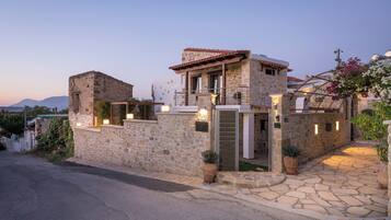 Facciata della struttura