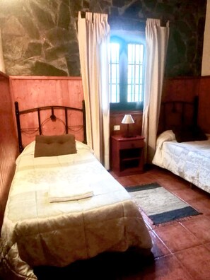 3 Schlafzimmer, kostenloses WLAN, Bettwäsche