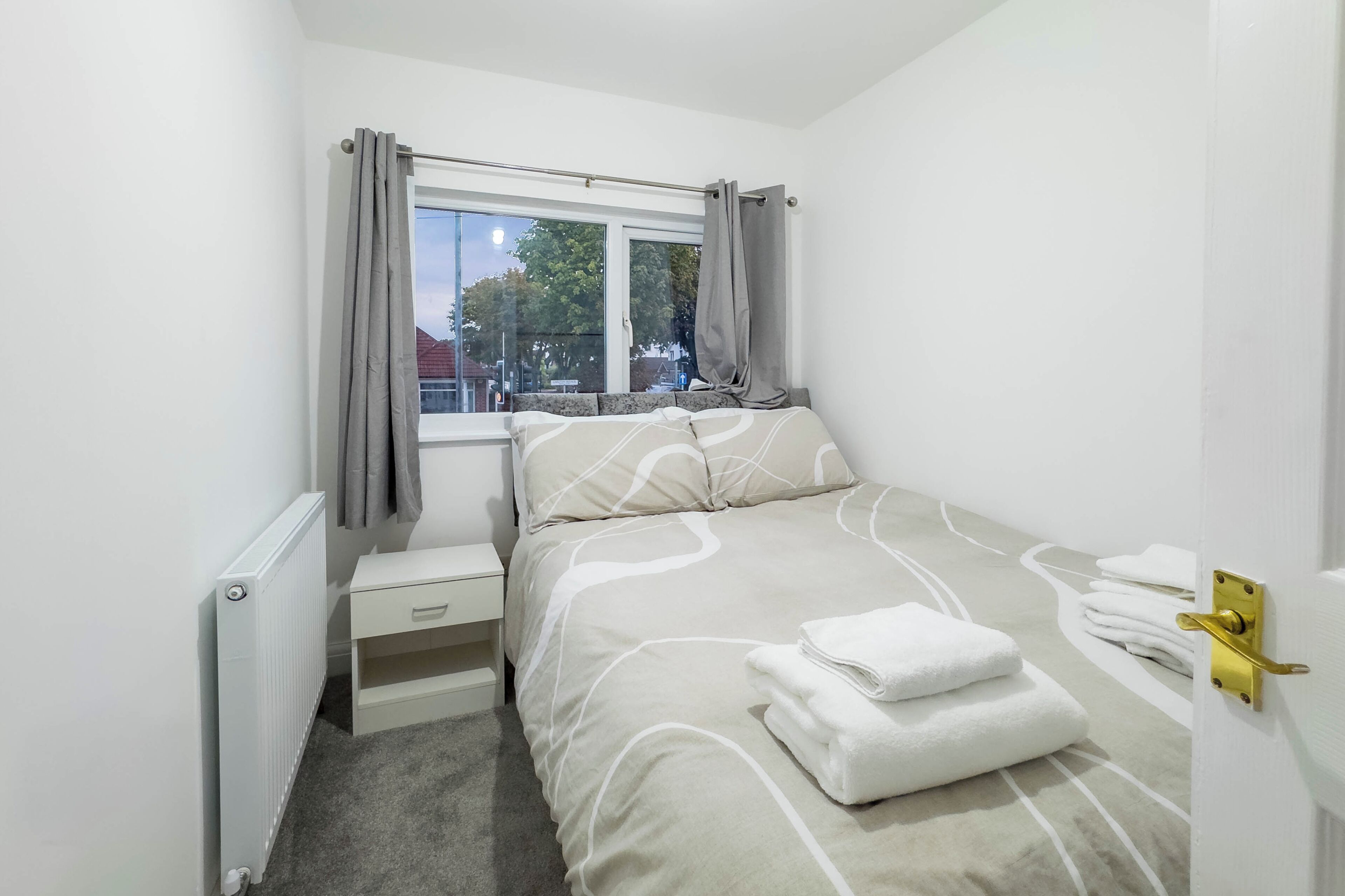 3 bedrooms, free WiFi, bed sheets