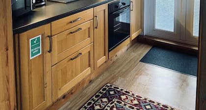 Mountainside Lodge in Aberdovey - Near Beach