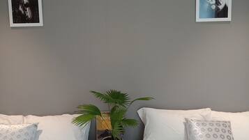 2 Schlafzimmer, Bügeleisen/Bügelbrett, WLAN, Bettwäsche