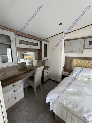 2 chambres, accès au Wi-Fi (inclus), literie fournie