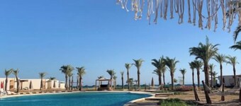 Enchanting Seaview 2 BR Loft in Mesca, Somabay