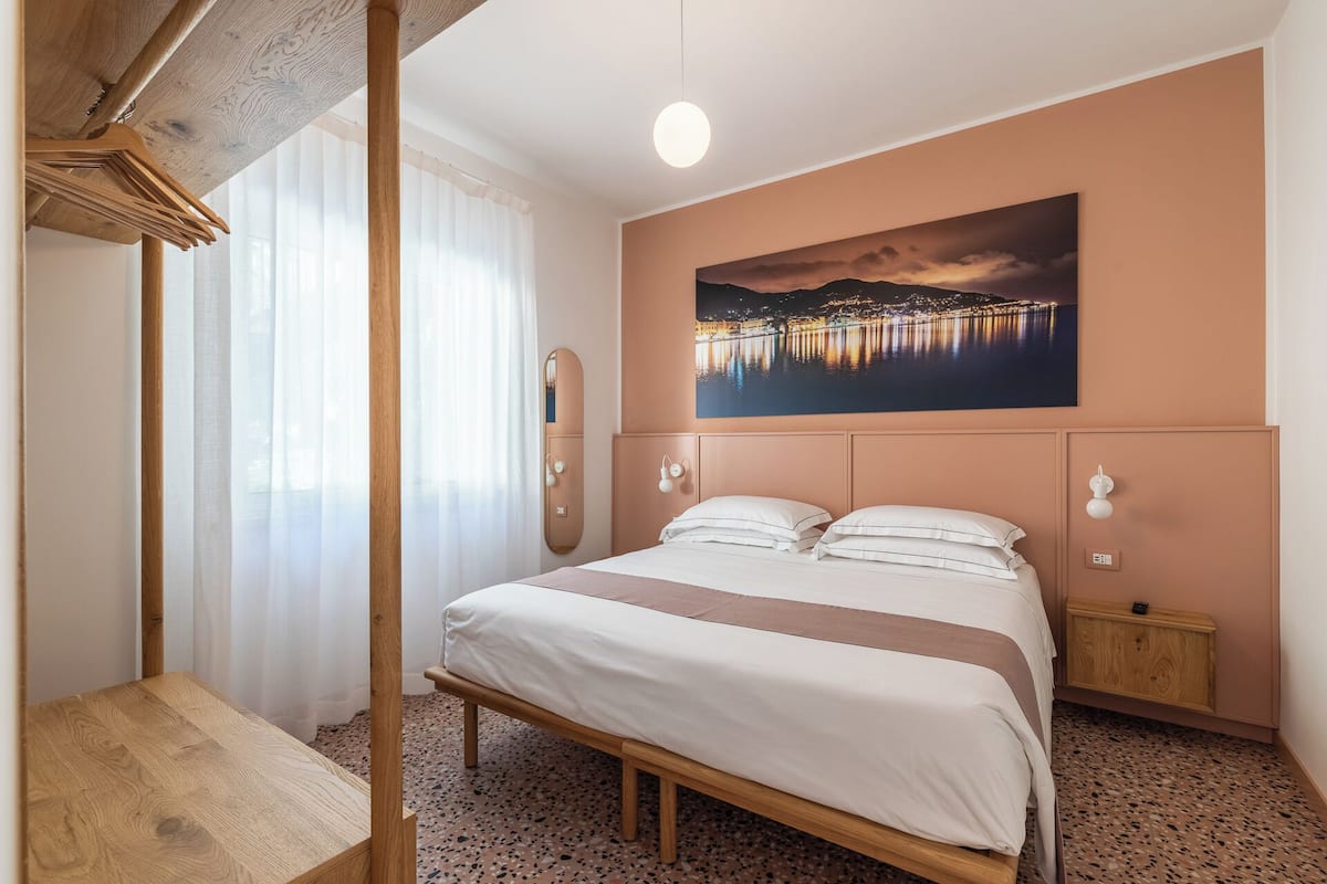 Apartment, Patio, Garden View | 1 bedroom, in-room safe, blackout drapes, soundproofing