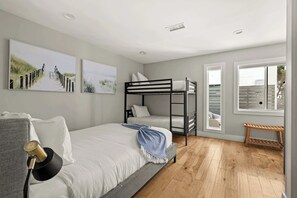 3 bedrooms, iron/ironing board, travel crib, WiFi
