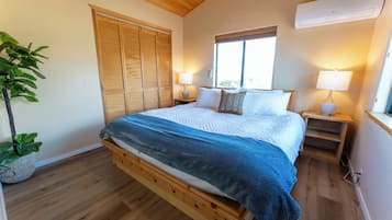 1 bedroom, iron/ironing board, travel crib, free WiFi